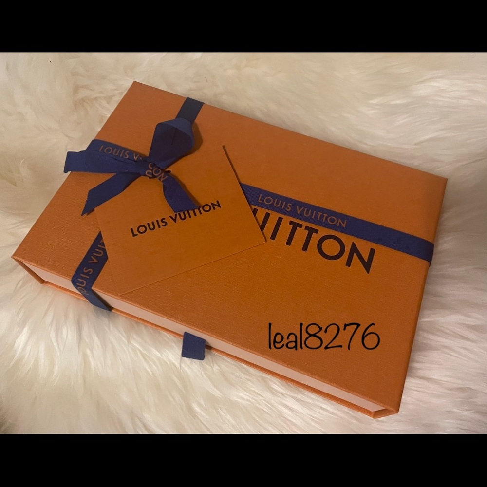 Louis Vuitton Holiday collection 2021 Hollywood mini pochette accesoires - Picture 6 of 6